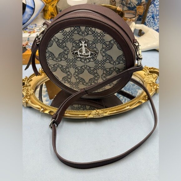 🆕 VIVIENNE WESTWOOD 🧿 NWT Debbie Round Crossbody Bag, Brown & Jacquard - AUTH - Picture 8 of 15